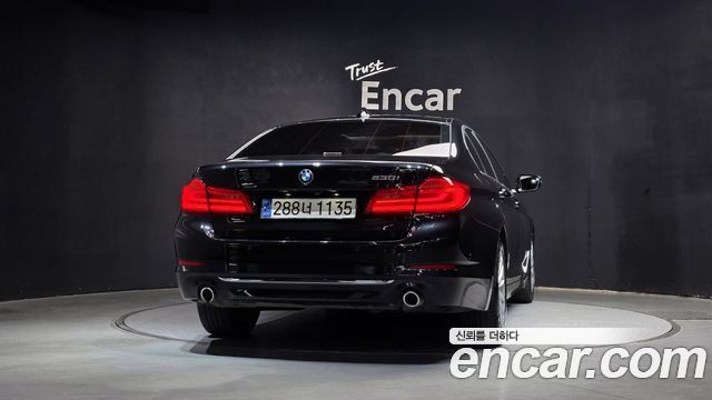 BMW 5-Series 530i Luxury Plus