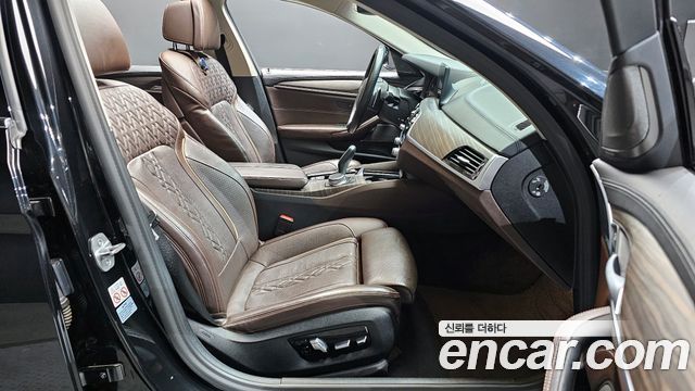 BMW 5-Series 530i Luxury Plus