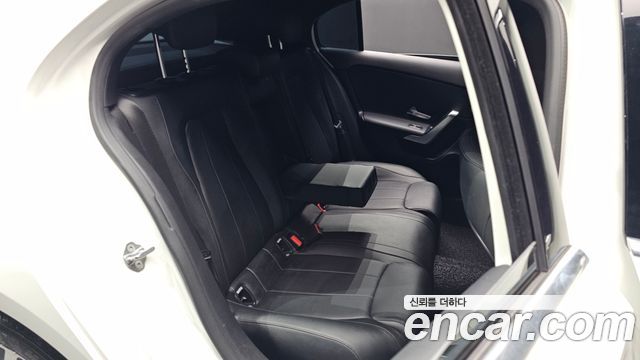 Mercedes-Benz A-Class A220 Hatchback