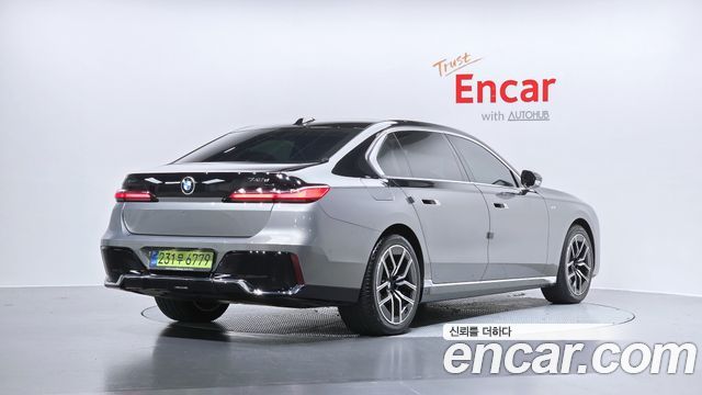 BMW 7-Series 740d xDrive M Sport