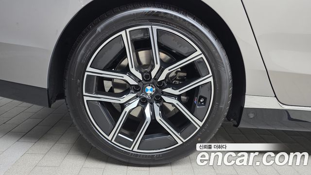 BMW 7-Series 740d xDrive M Sport