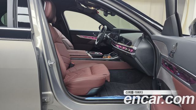 BMW 7-Series 740d xDrive M Sport