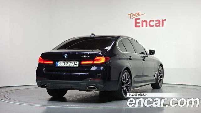 BMW 5-Series 530e M Sport