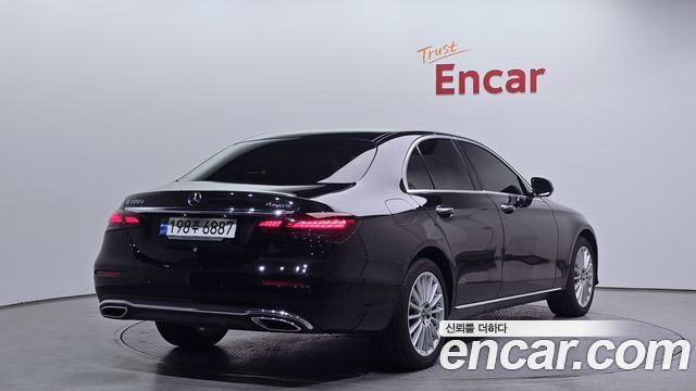 Mercedes-Benz E-Class E220d 4MATIC Exclusive