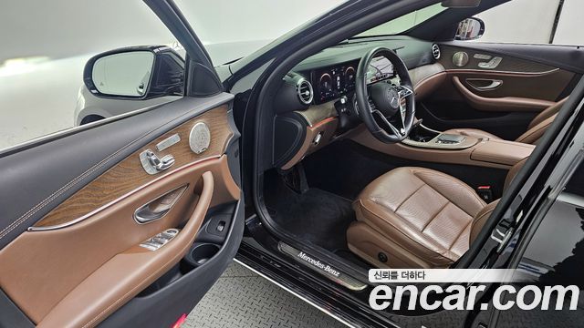 Mercedes-Benz E-Class E220d 4MATIC Exclusive