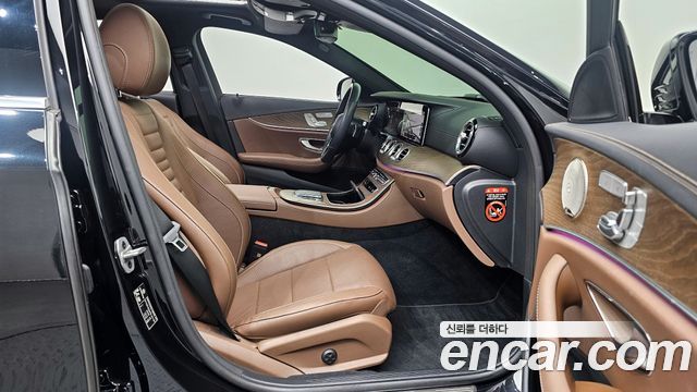 Mercedes-Benz E-Class E220d 4MATIC Exclusive