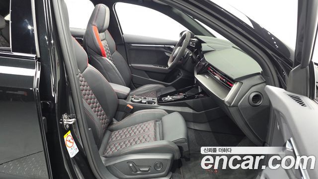 Audi RS3 2.5 TFSI Quattro