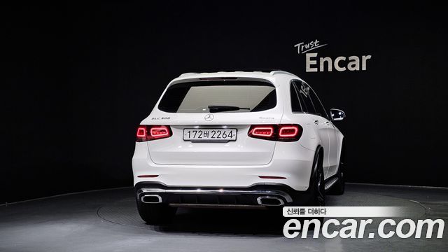 Mercedes-Benz GLC-Class GLC300 4MATIC Premium