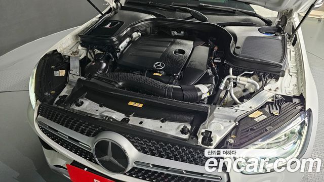 Mercedes-Benz GLC-Class GLC300 4MATIC Premium