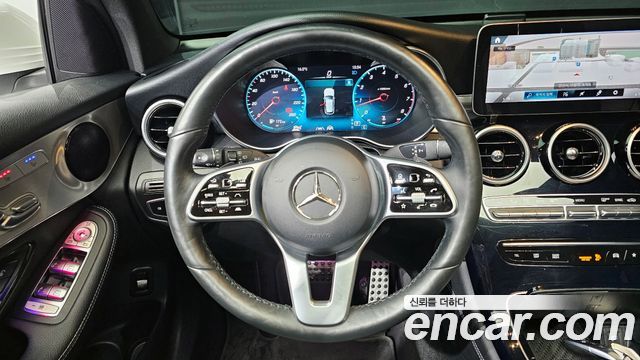 Mercedes-Benz GLC-Class GLC300 4MATIC Premium