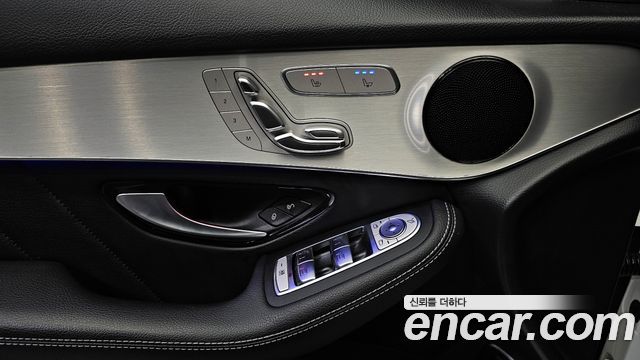 Mercedes-Benz GLC-Class GLC300 4MATIC Premium