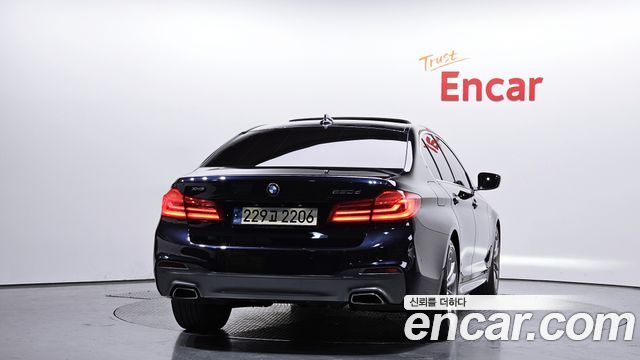 BMW 5-Series 520d M Sport Package Plus