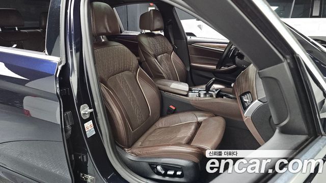 BMW 5-Series 520d M Sport Package Plus