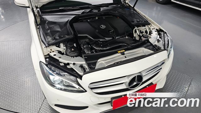 Mercedes-Benz C-Class C220 d Avantgarde