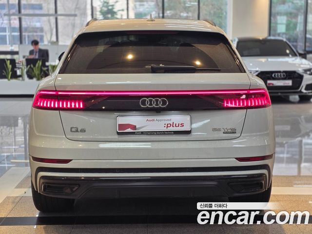 Audi Q8 55 TFSI Quattro Premium