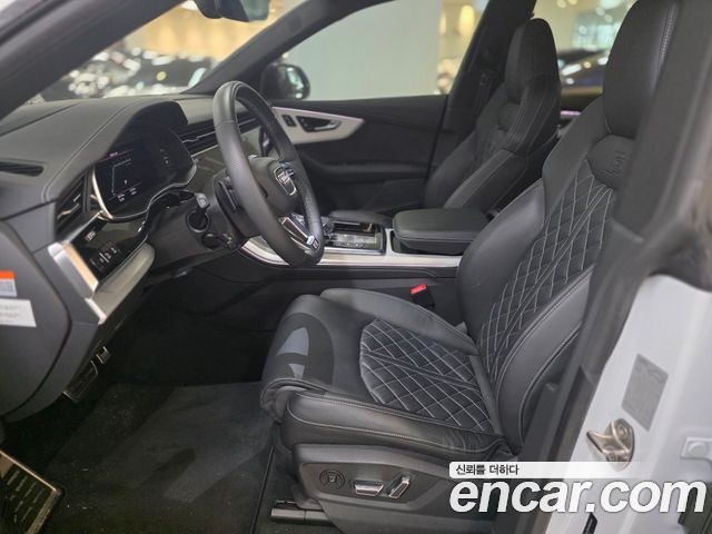 Audi Q8 55 TFSI Quattro Premium