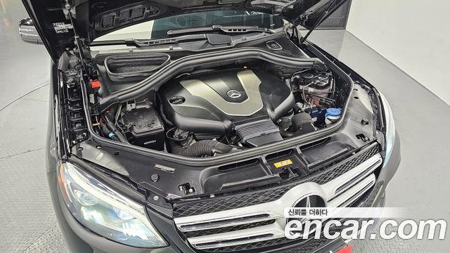Mercedes-Benz GLE-Class GLE350 d 4MATIC