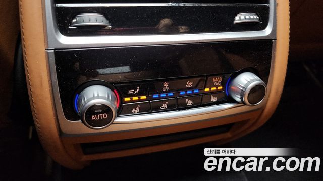 BMW 7-Series 740i M Sport