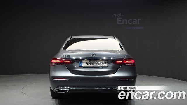 Mercedes-Benz E-Class E250 Exclusive