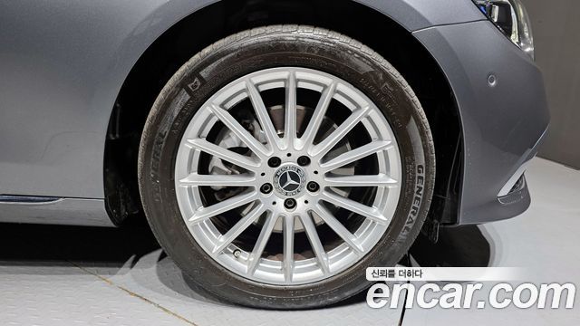 Mercedes-Benz E-Class E250 Exclusive