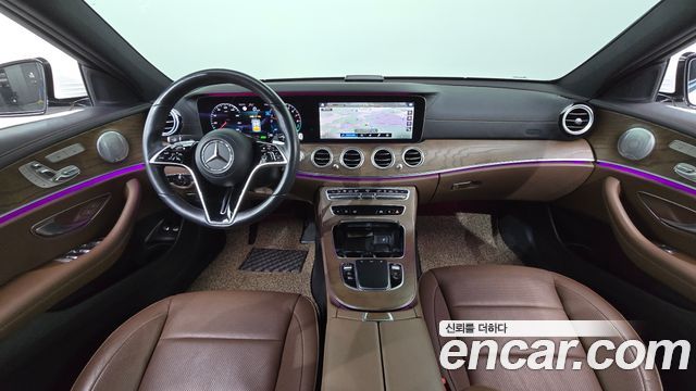 Mercedes-Benz E-Class E300e 4MATIC Exclusive