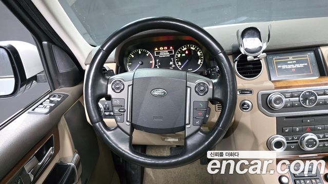 Land Rover Discovery 3.0 SDV6 SE