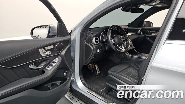 Mercedes-Benz GLC-Class GCL300 4MATIC Coupe