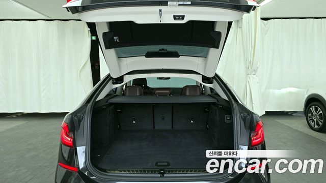 BMW Gran Turismo 640i xDrive Luxury