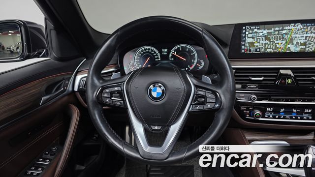 BMW 5-Series 520d M Sport Package Plus