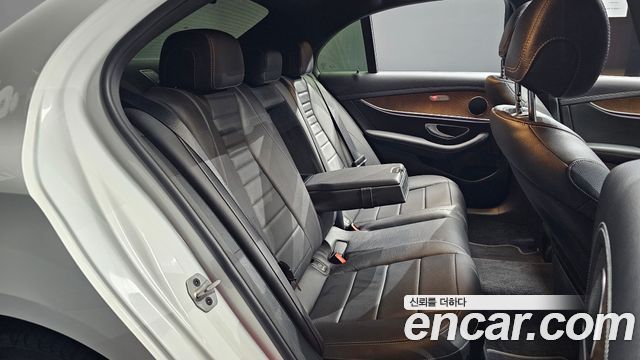 Mercedes-Benz E-Class E250 Exclusive