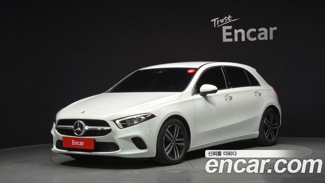 Mercedes-Benz A-Class A220 Hatchback