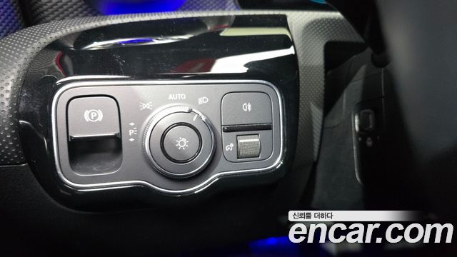 Mercedes-Benz A-Class A220 Hatchback