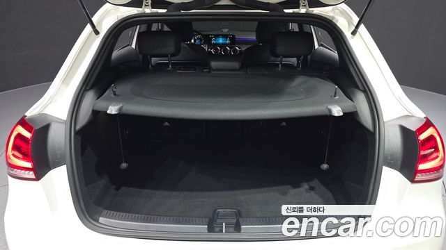 Mercedes-Benz A-Class A220 Hatchback