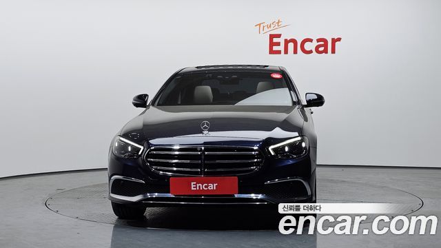 Mercedes-Benz E-Class E300e 4MATIC Exclusive