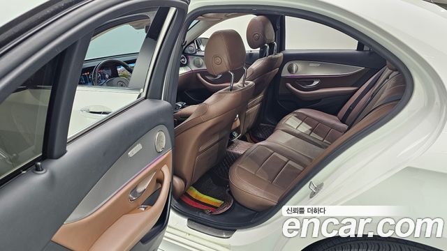 Mercedes-Benz E-Class E350d