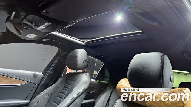 Mercedes-Benz E-Class E300e 4MATIC Exclusive