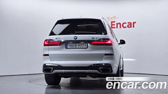 BMW X7 xDrive 40i M Sport 6STR