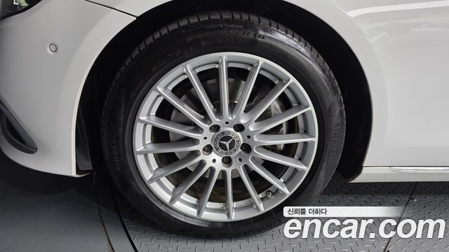 Mercedes-Benz E-Class E250 Exclusive