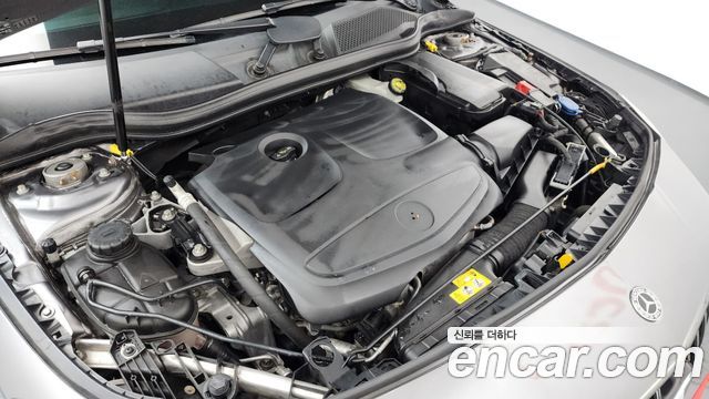Mercedes-Benz CLA-Class CLA250 4MATIC AMG Line
