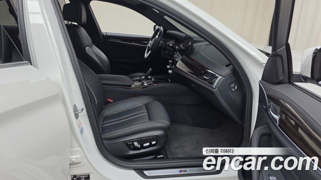 BMW 5-Series 520i M Sport