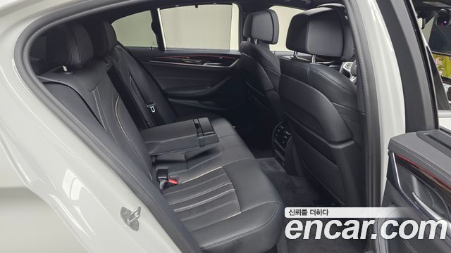 BMW 5-Series 520i M Sport