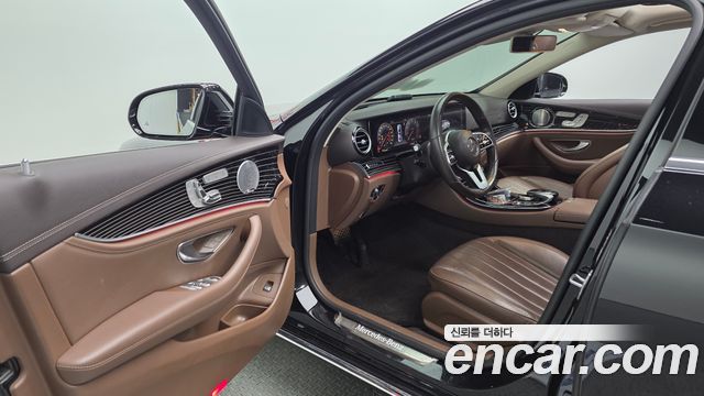 Mercedes-Benz E-Class E450 4MATIC Exclusive