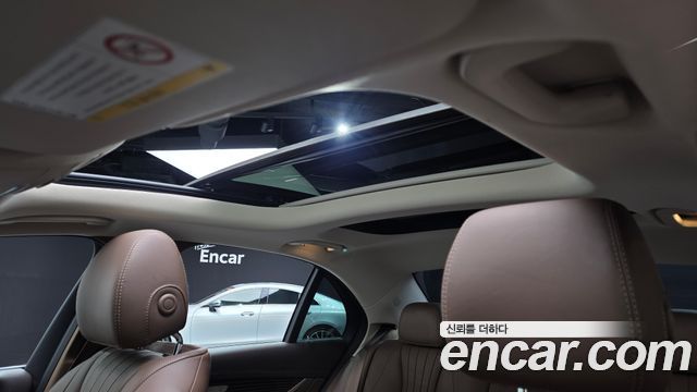 Mercedes-Benz E-Class E450 4MATIC Exclusive