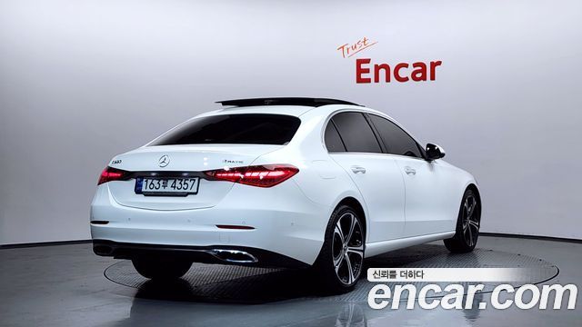 Mercedes-Benz C-Class C300 4MATIC Avantgarde