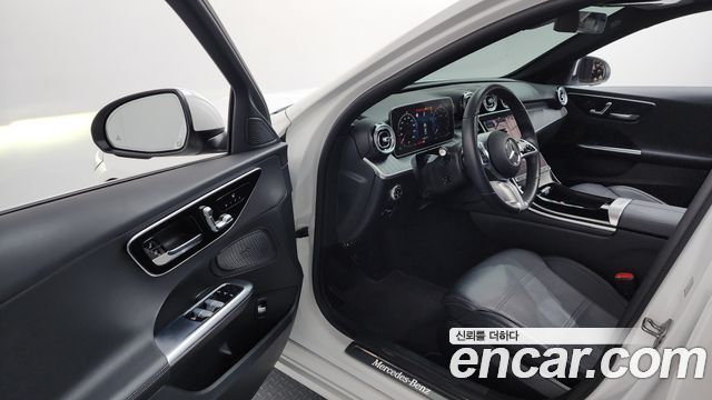 Mercedes-Benz C-Class C300 4MATIC Avantgarde
