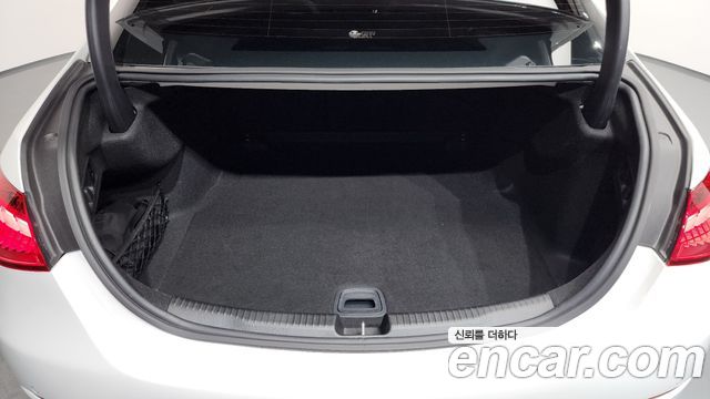 Mercedes-Benz C-Class C300 4MATIC Avantgarde