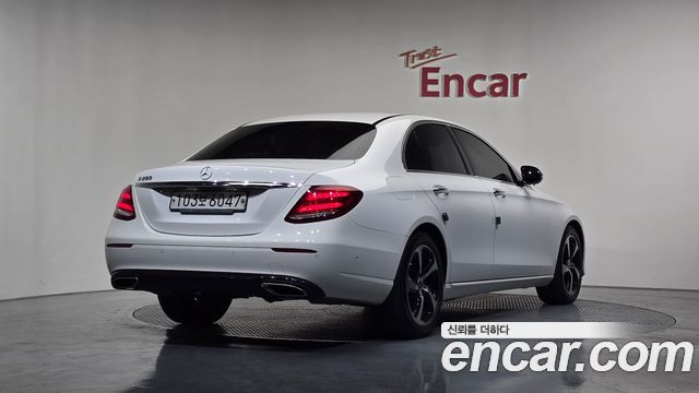 Mercedes-Benz E-Class E250 Avantgarde