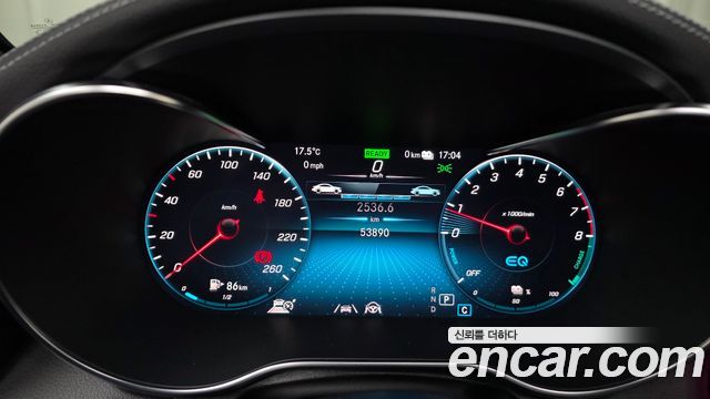 Mercedes-Benz GLC-Class GLC300e 4MATIC