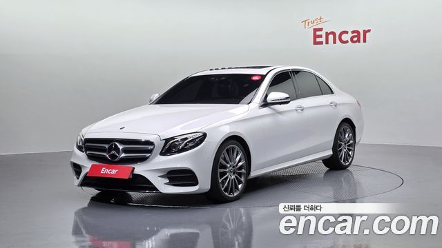 Mercedes-Benz E-Class E300 4MATIC AMG Line