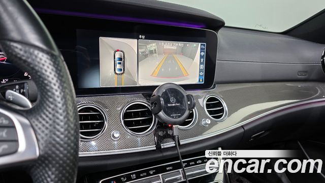 Mercedes-Benz E-Class E300 4MATIC AMG Line